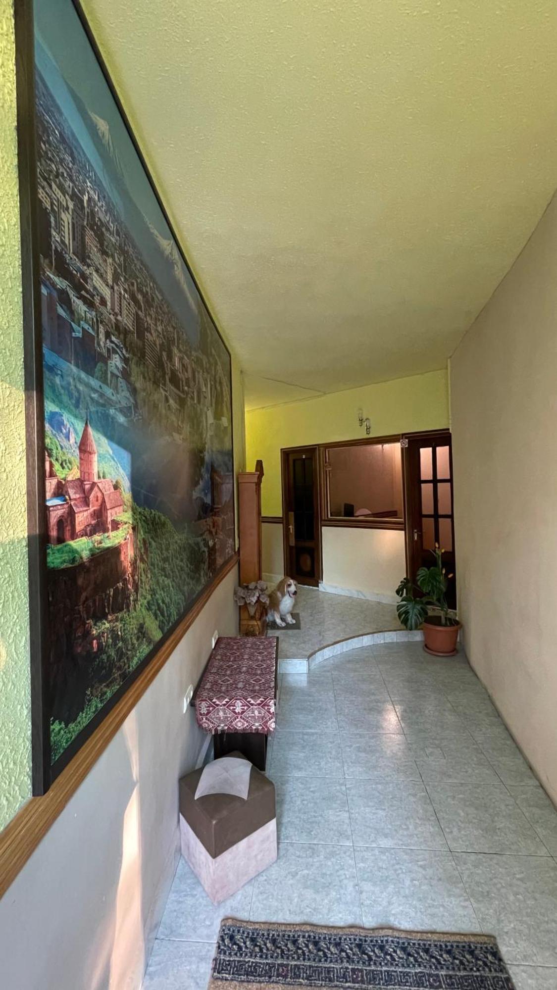 Citrus Guest House Erivan Exterior foto
